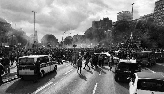 万年四中疫情最新消息：从抗疫到未来的希望