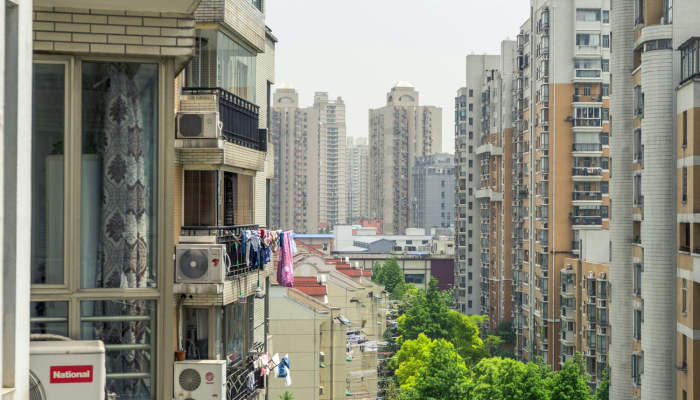 上海城中村最新疫情：防疫措施与社区生活变迁